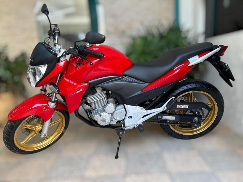 HONDA - CB 300 | Ano 2015