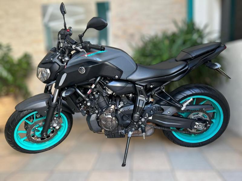 YAMAHA - MT 07 | Ano 2024