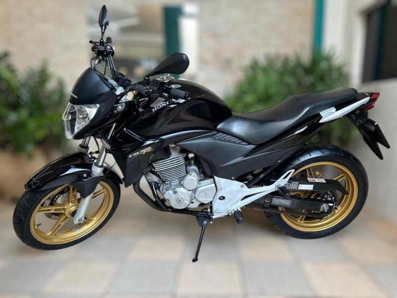 HONDA - CB 300 | Ano 2015